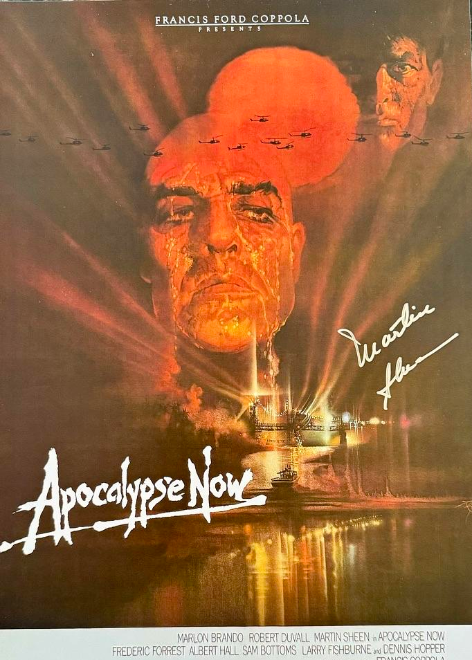 Martin Sheen Signed 11x17 Photo (Apocalypse Now) - Schwartz COA